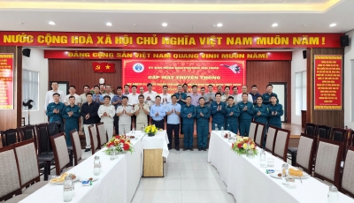 Phường Hải Châu gặp mặt truyền thống Nhân kỷ niệm 81 năm ngày thành lập Quân đội Nhân dân Việt Nam và 36 năm Ngày hội Quốc phòng toàn dân