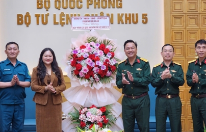 Lãnh đạo phường Hải Châu thăm các đơn vị quân sự trên địa bàn nhân dịp 22/12