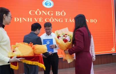 Công bố quyết định công tác cán bộ, tiếp nhận và bố trí nhân sự tại Trung tâm Cung ứng dịch vụ sự nghiệp công