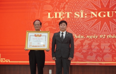 Hải Châu tổ chức Lễ trao Bằng “Tổ quốc ghi công” cho thân nhân liệt sĩ Nguyễn Phú Hải Châu tổ chức Lễ trao Bằng “Tổ quốc ghi công” cho thân nhân liệt sĩ Nguyễn Phú