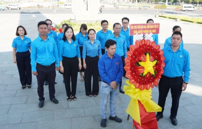 CÔNG ĐOÀN PHƯỜNG HẢI CHÂU TỔ CHỨC HOẠT ĐỘNG DÂNG HƯƠNG, THĂM GIA ĐÌNH CHÍNH SÁCH NHÂN KỶ NIỆM 97 NĂM NGÀY THÀNH LẬP CÔNG ĐOÀN VIỆT NAM VÀ 79 NĂM NGÀY THƯƠNG BINH - LIỆT SĨ 