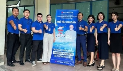 Hải Châu đẩy mạnh chi trả trợ cấp không dùng tiền mặt cho đối tượng an sinh xã hội