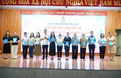 CÔNG ĐOÀN PHƯỜNG HẢI CHÂU TỔ CHỨC NÓI CHUYỆN CHUYÊN ĐỀ “PHỤ NỮ TRONG THỜI ĐẠI SỐ VỚI HẠNH PHÚC GIA ĐÌNH”