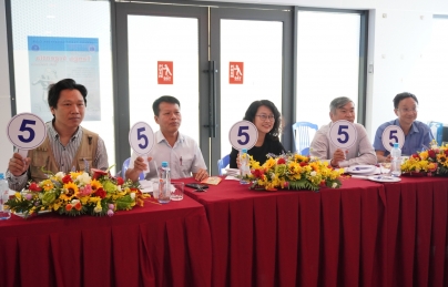 Chấm giải Cuộc thi ảnh “Áo dài kể chuyện văn hóa”