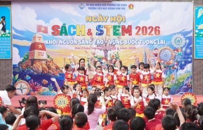 Rộn ràng ngày hội STEM tại Trường Tiểu học Hoàng Văn Thụ