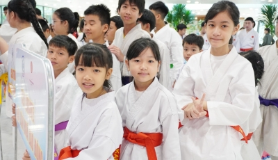 Hơn 100 vận động viên tham dự giải Karate phường Hải Châu mở rộng 2026 tại Công viên APEC