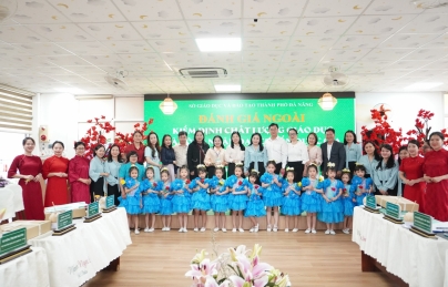 Đoàn đánh giá ngoài kiểm định chất lượng giáo dục làm việc tại Trường Mầm non Ngọc Lan