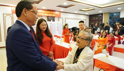 Phó Chủ tịch Quốc hội Trần Quang Phương kiểm tra tại khu vực bỏ phiếu số 15 (phường Hải Châu) Phó Chủ tịch Quốc hội Trần Quang Phương kiểm tra tại khu vực bỏ phiếu số 15 (phường Hải Châu)