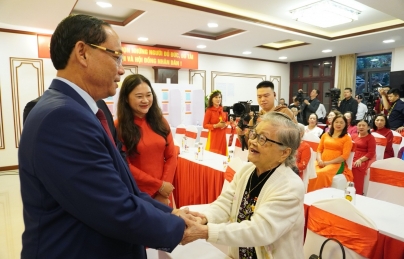 Phó Chủ tịch Quốc hội Trần Quang Phương kiểm tra tại khu vực bỏ phiếu số 15 (phường Hải Châu) Phó Chủ tịch Quốc hội Trần Quang Phương kiểm tra tại khu vực bỏ phiếu số 15 (phường Hải Châu)