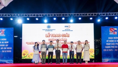 Bản tin Video: Lễ trao giải cuộc thi ảnh “Ngày hội non sông – Trách nhiệm công dân” Bản tin Video: Lễ trao giải cuộc thi ảnh “Ngày hội non sông – Trách nhiệm công dân”