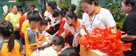 Sôi nổi Ngày hội tháng 4 tại Trường Tiểu học Phan Thanh Sôi nổi Ngày hội tháng 4 tại Trường Tiểu học Phan Thanh