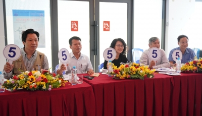 Chấm giải Cuộc thi ảnh “Áo dài kể chuyện văn hóa”