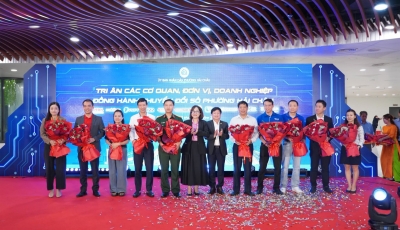 CHUYỂN ĐỔI SỐ VÌ NHÂN DÂN PHỤC VỤ