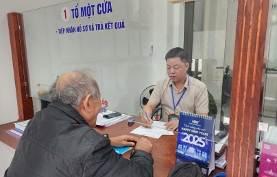 Các phường mới nỗ lực phục vụ, chăm lo Tết cho người dân Các phường mới nỗ lực phục vụ, chăm lo Tết cho người dân