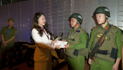 Lãnh đạo quận Hải Châu thăm, động viên các tổ tuần tra 8394 trên địa bàn Lãnh đạo quận Hải Châu thăm, động viên các tổ tuần tra 8394 trên địa bàn