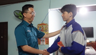 Thanh niên tình nguyện nhập ngũ để trưởng thành, làm chỗ dựa cho gia đình Thanh niên tình nguyện nhập ngũ để trưởng thành, làm chỗ dựa cho gia đình