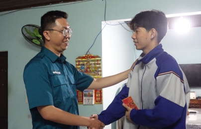 Thanh niên tình nguyện nhập ngũ để trưởng thành, làm chỗ dựa cho gia đình Thanh niên tình nguyện nhập ngũ để trưởng thành, làm chỗ dựa cho gia đình