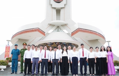 Phường Hải Châu tổ chức lễ viếng, tưởng niệm nhân kỷ niệm 78 năm ngày thương binh liệt sĩ (27/7/1947 - 27/7/2025) Phường Hải Châu tổ chức lễ viếng, tưởng niệm nhân kỷ niệm 78 năm ngày thương binh liệt sĩ (27/7/1947 - 27/7/2025)